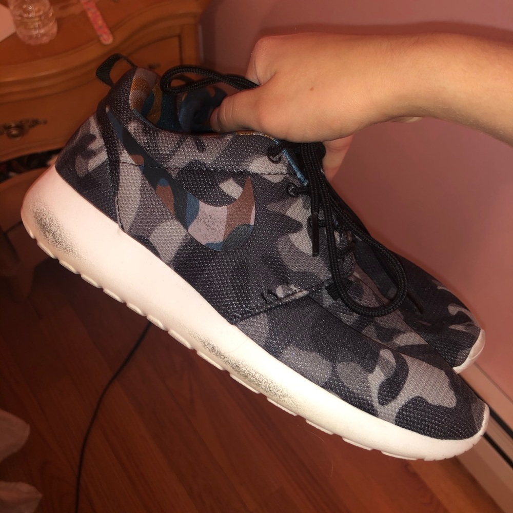 Nike Roshe camo - Picture 2 of 6